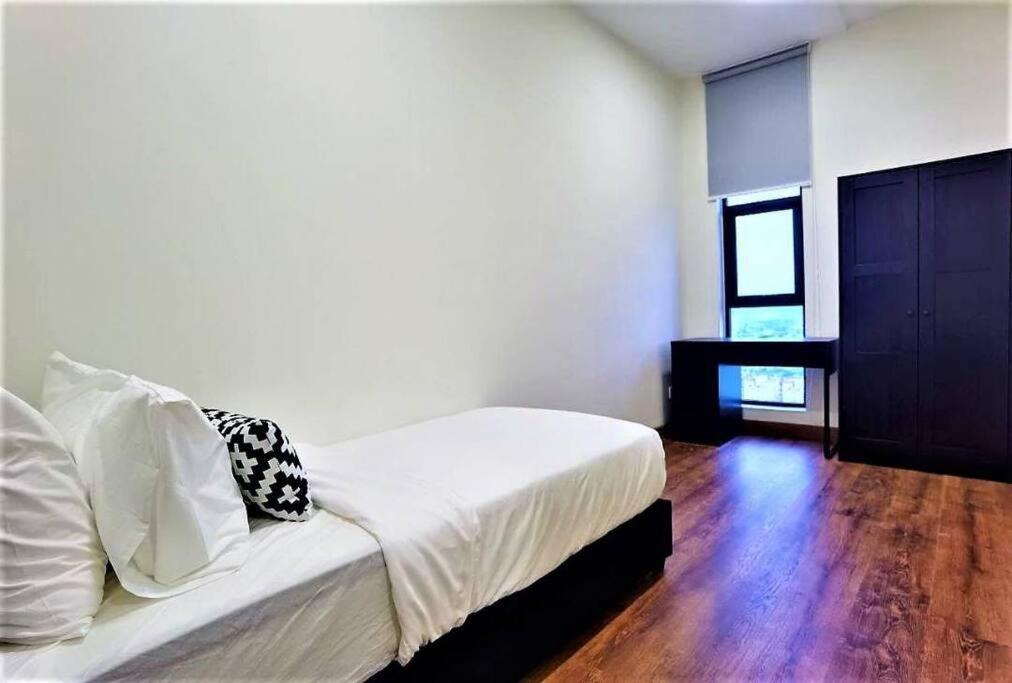Netflixytb/family6pax/artemkiara Apartment *